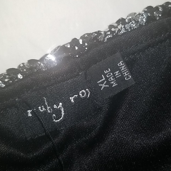 Strapless Sequin dress - Picture 4 of 4